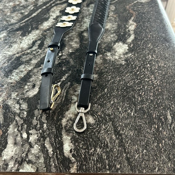 Miscellaneous straps - Picture 2 of 3